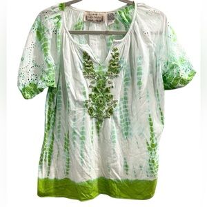 Life Style Green, White Tie Dye Top with Embroidery & eyelet detail. Size Medium